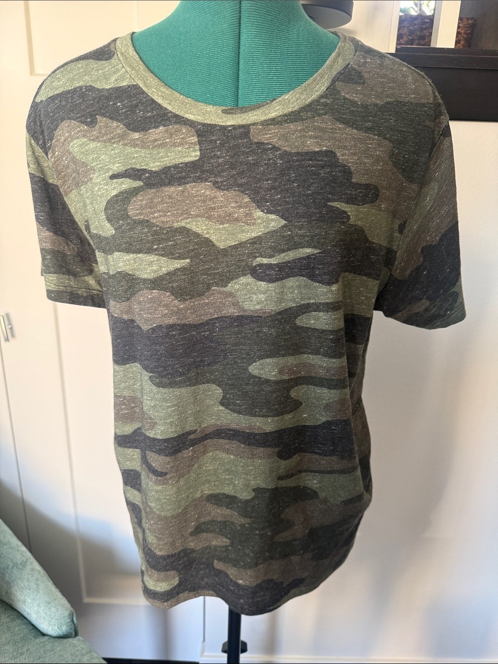 LNA Women's Camo Short Sleeve Tee - Green/Brown/Black